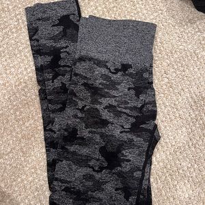 Gymshark camo seamless